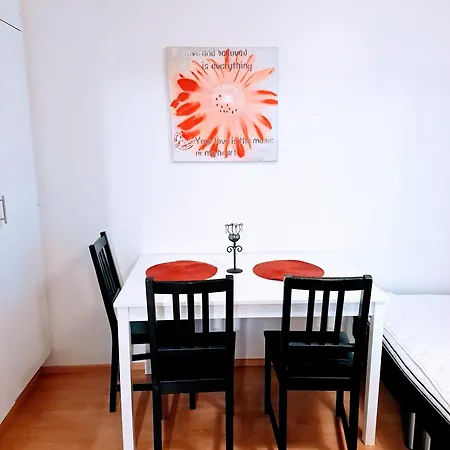 Aurora Apartment