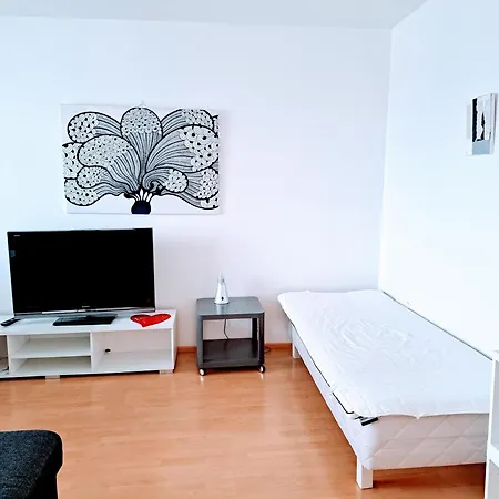 Aurora アパート *