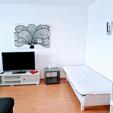 Aurora Apartment *